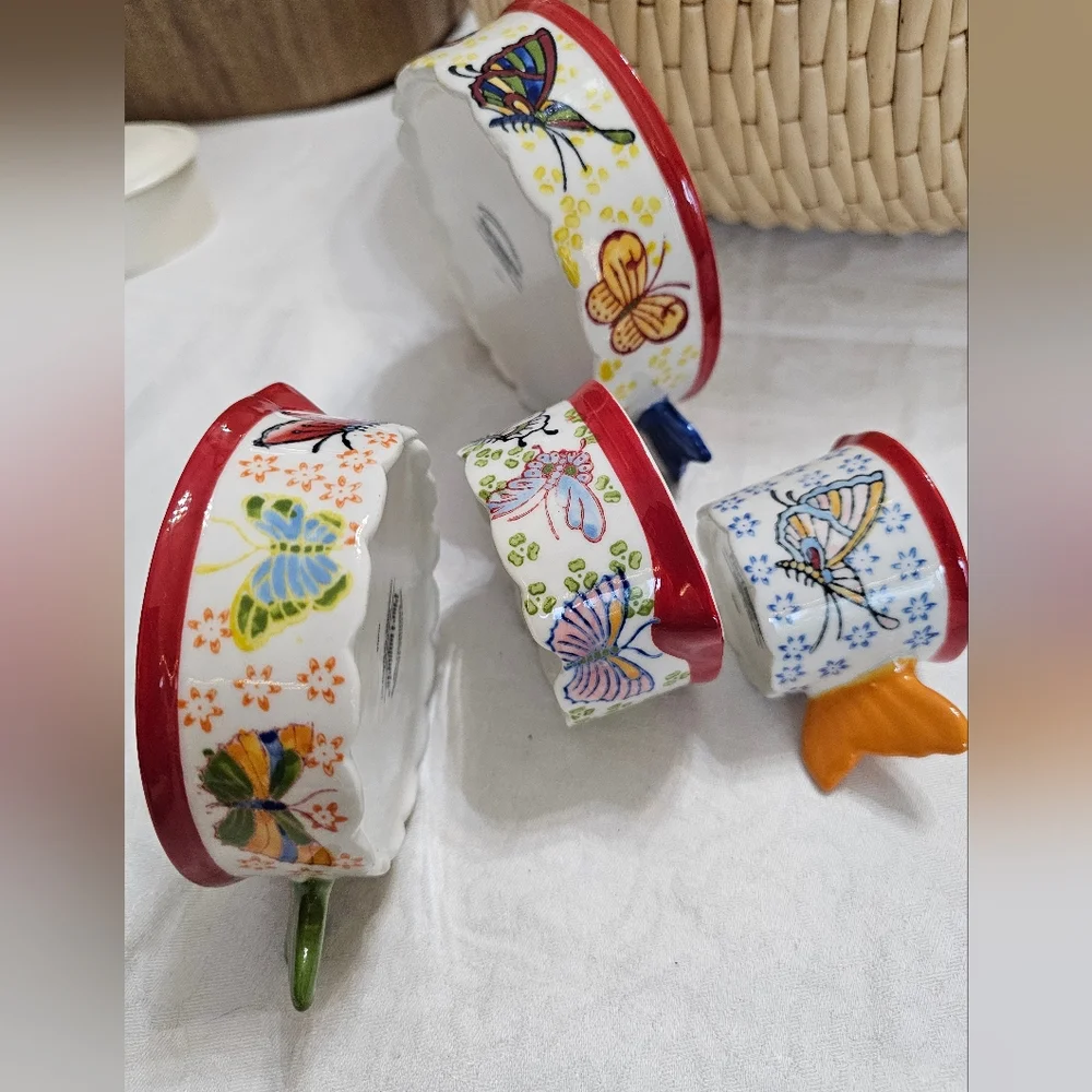 Pier 1 Imports Measuring Cups
